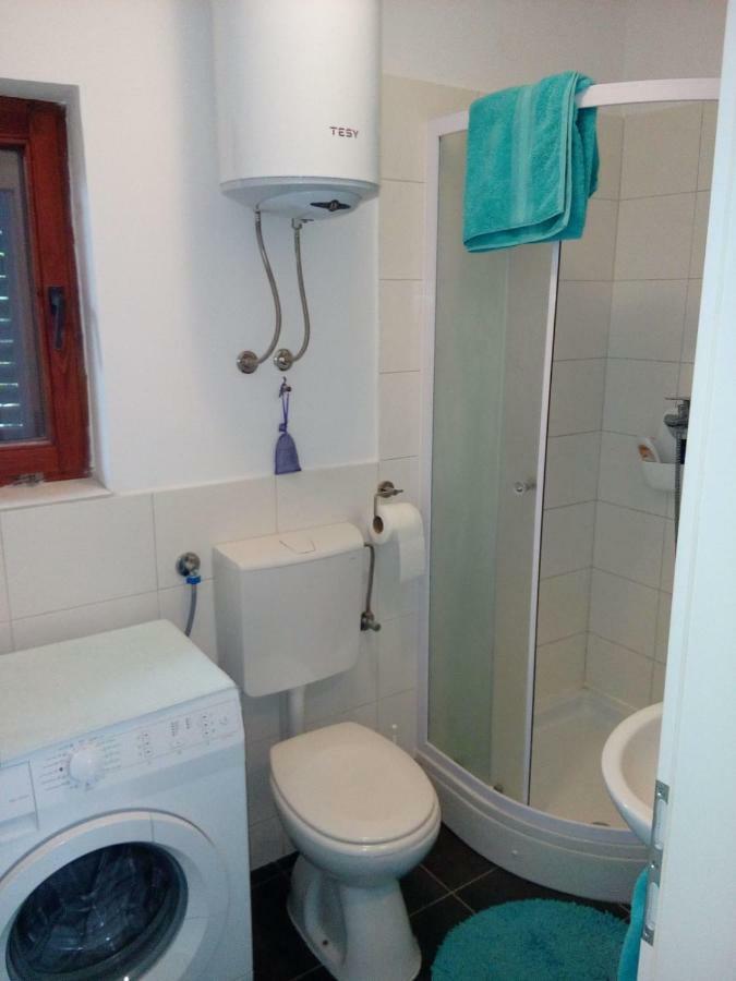 Relax Garden Apartment Stari Grad  Luaran gambar