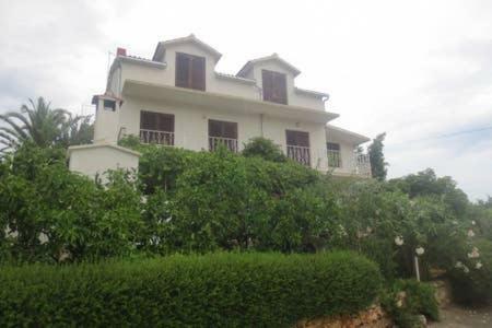 Relax Garden Apartment Stari Grad  Luaran gambar